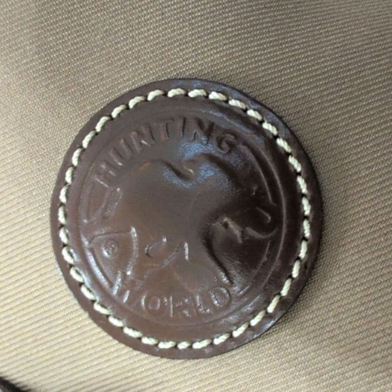 美品 A4可✨️ハンティングワールド サファリトゥデイ メッセンジャーバッグ