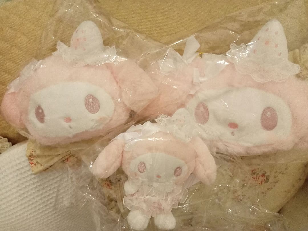 マイメロディ　白いちごのティータイム　マスコットぬいぐるみ　パスケース　バッグ