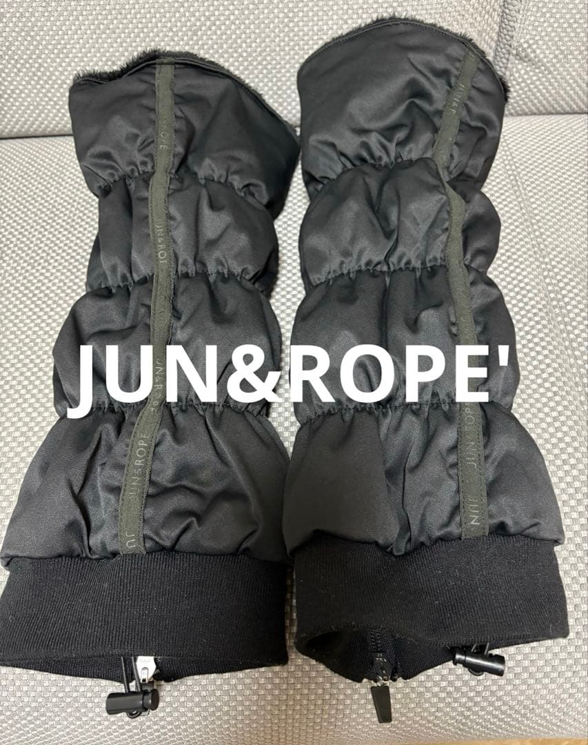 【美品】ジュンアンドロペ　レディースゴルフ　ブラックレッグウォーマー 黒