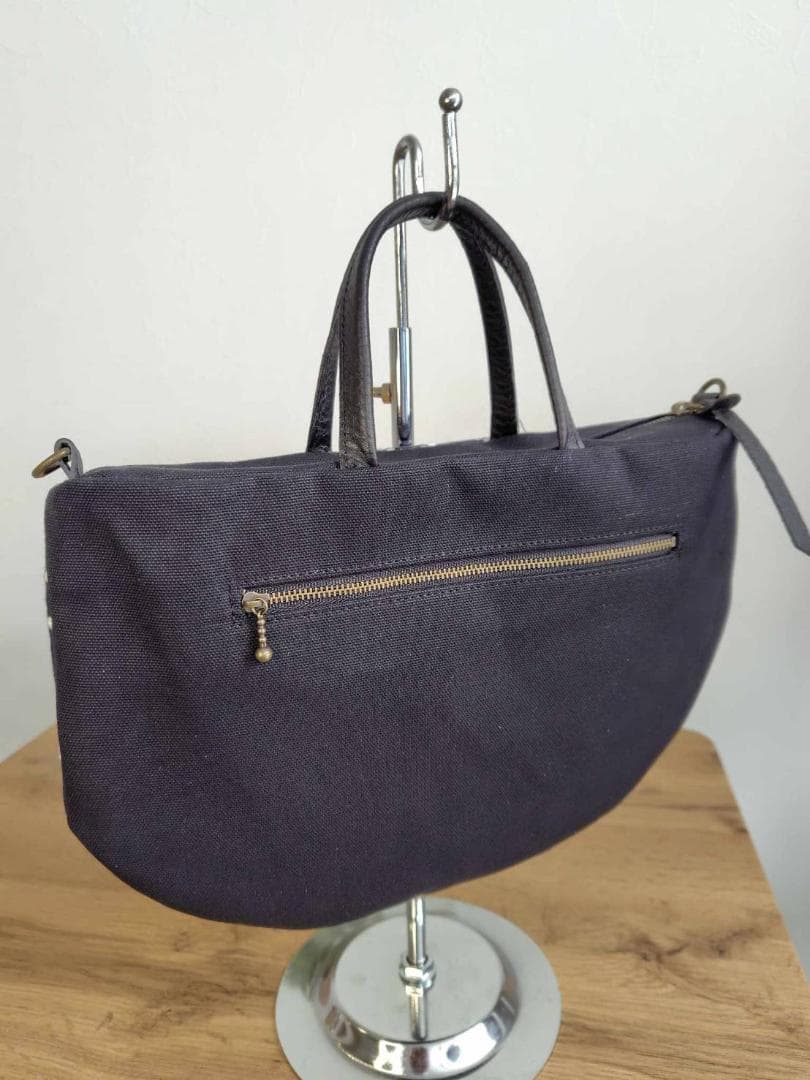 ミナペルホネン/2025tambourineタンバリンネイビー×白/ラウンドショ