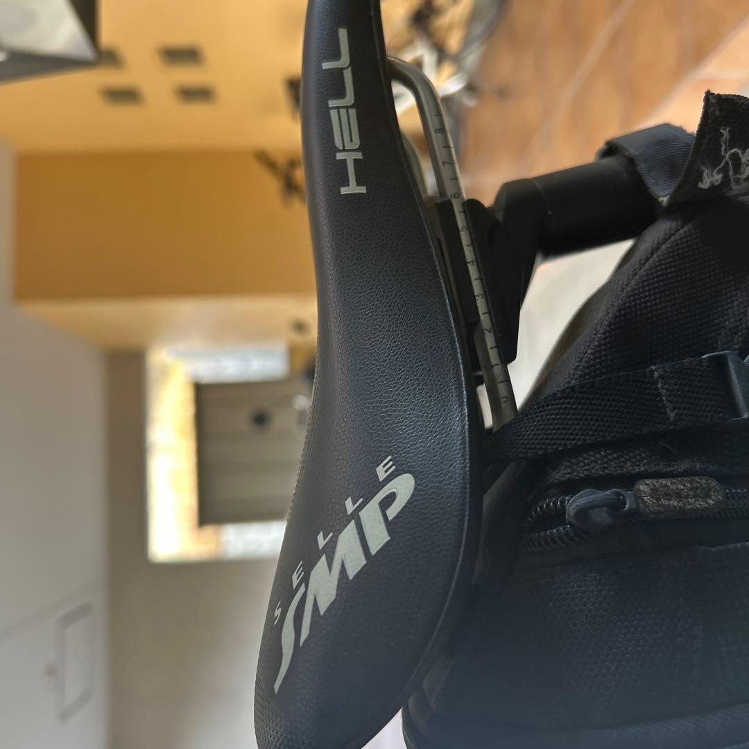 お値下げ【取引3月まで】直接引き取りのみ　CANNONDALE CAAD8➕他