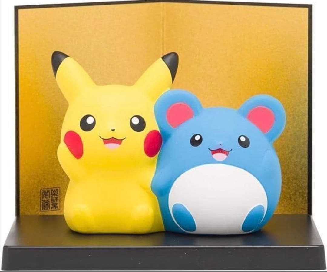 ピカチュウ　マリル　陶飾り ポケモンセンター　置物
