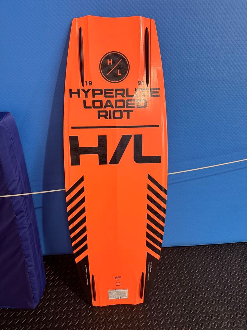 2024ハイパーライト　最高峰　ライオット　ローデッド139