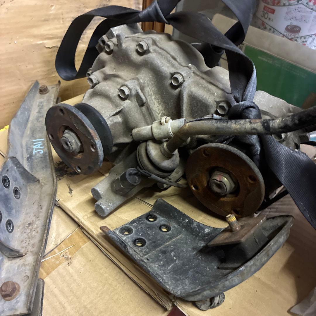 ja11トランスファー　5型　MTから取り外し。4wdスイッチあります。