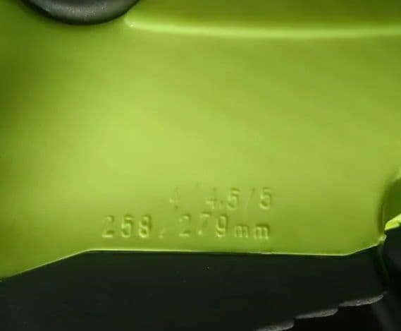 upZ スノーボードブーツ