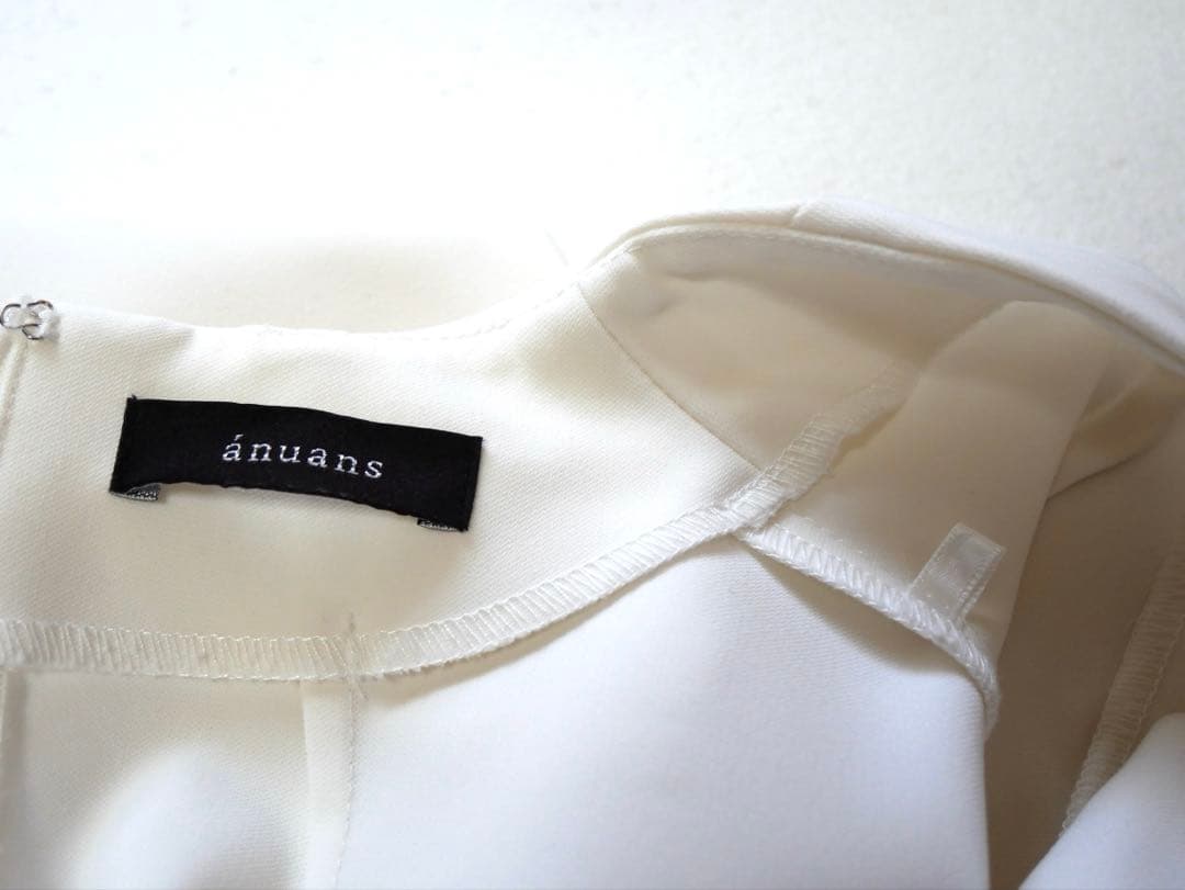 アニュアンス anuans ラッフルスリーブブラウス