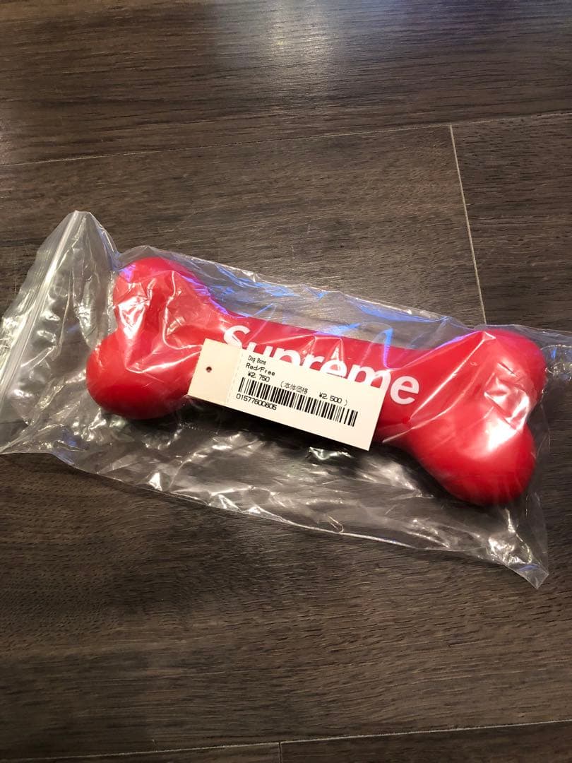 国内正規 Supreme Dog Bone ドッグボーン 骨 シュプリーム