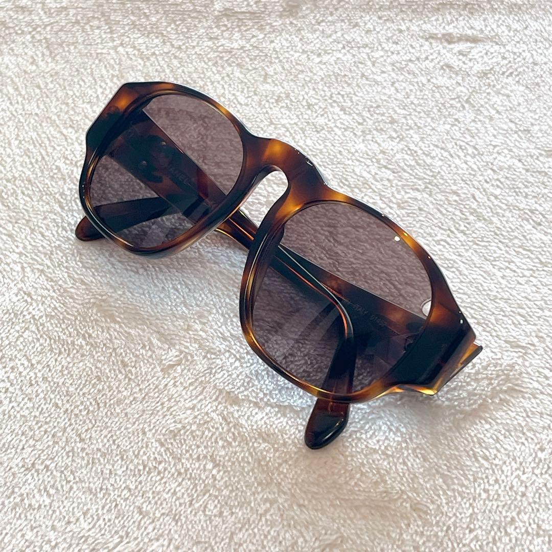MM6050♦︎CHANEL サングラス♦︎ロゴ♦︎ブラウン♦︎レディース