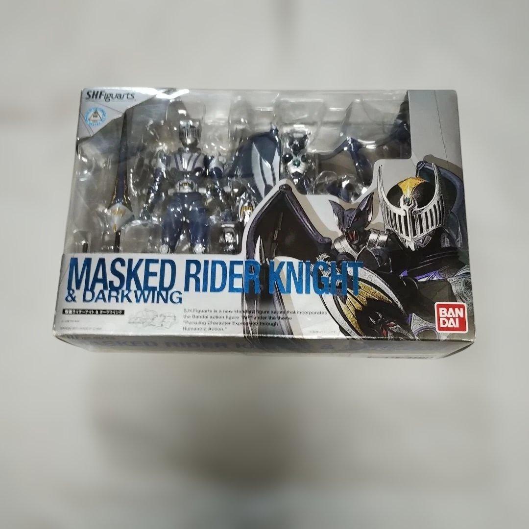 S.H.Figuarts仮面ライダーナイト&ダークウイングセット　龍騎