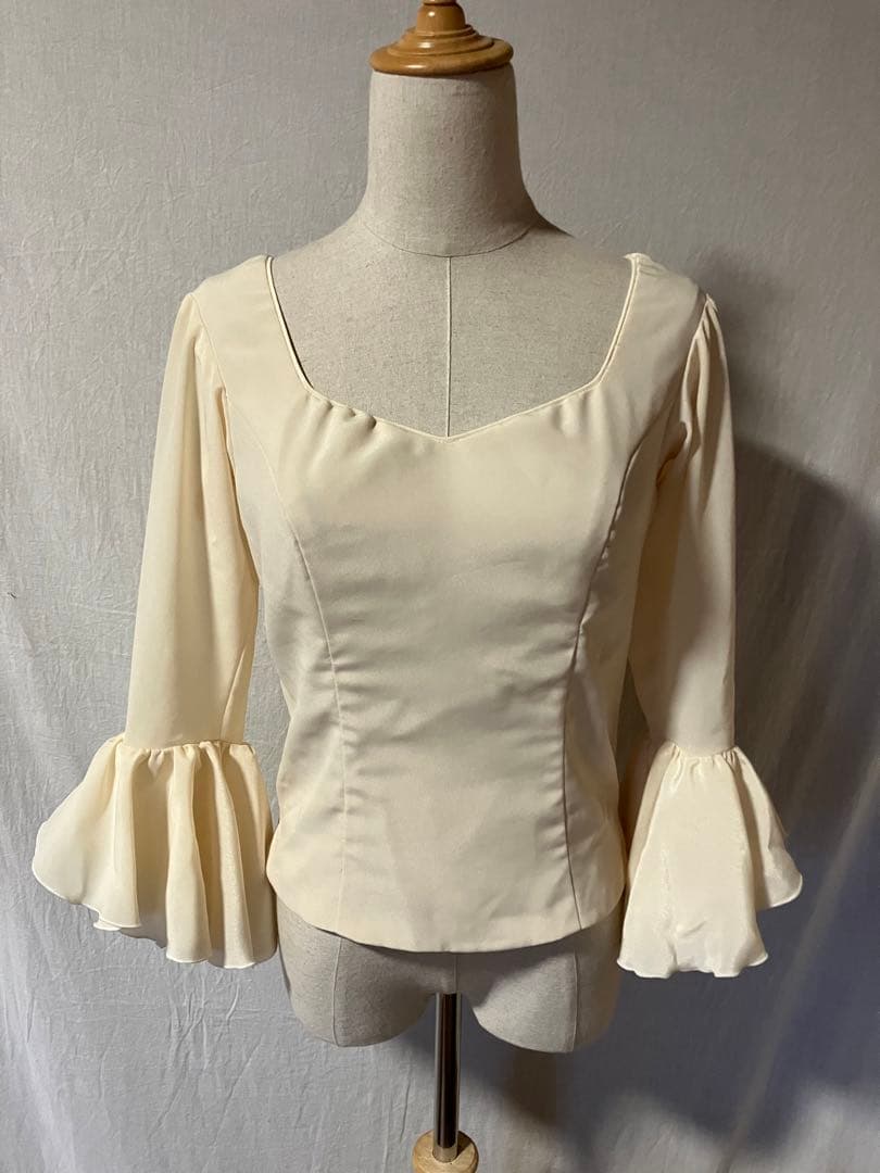 イベリア　HERMOSA フラメンコ　ブラウス