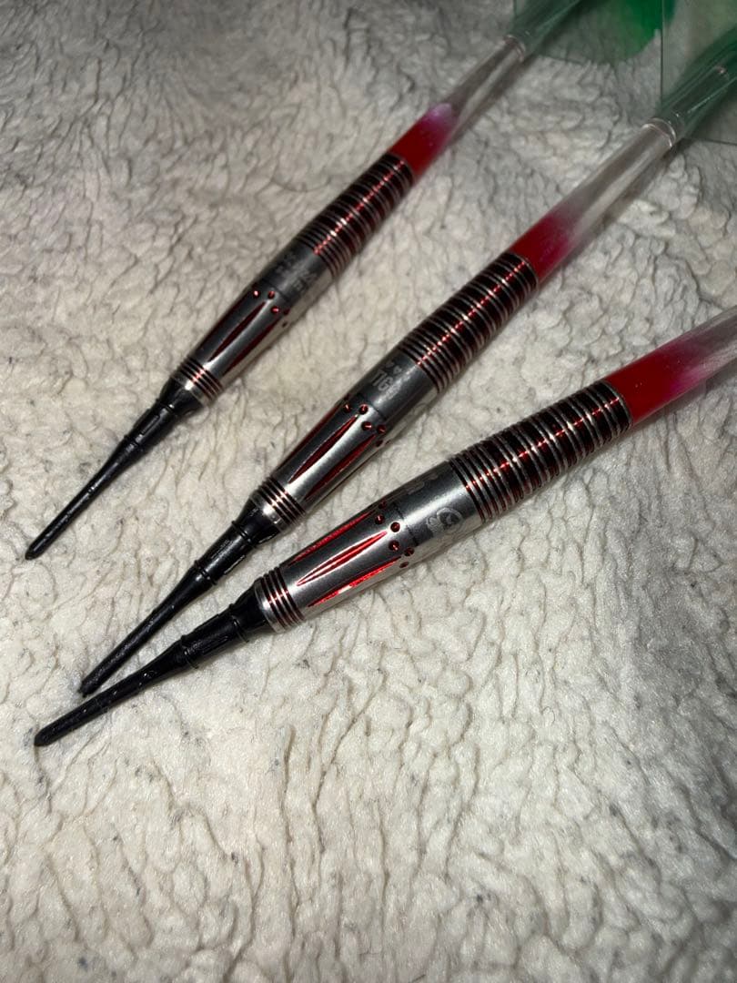 坂口優希恵モデル　エンプレチュ3 バレンタイン限定モデル