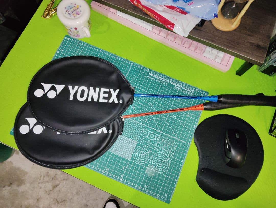 ヨネックス　バドミントン　ラケット
