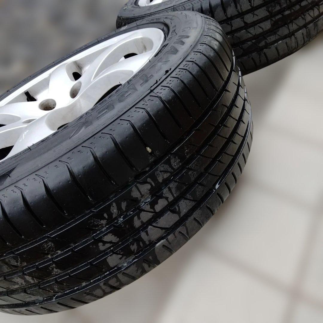 日産17インチ純正ホイール夏タイヤ着き