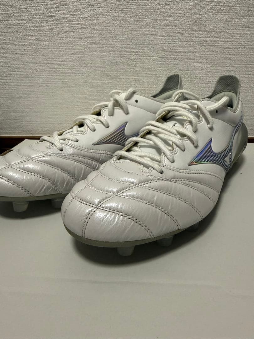 サッカースパイク　モレリアネオ3 27.0cm