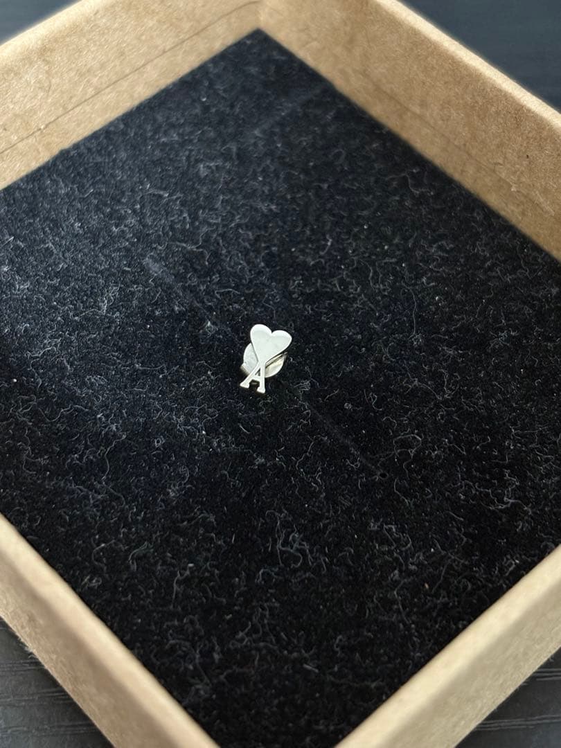 アミパリス ピアス(片耳) AMI DE COEUR 最終値下げ 早い者勝ち