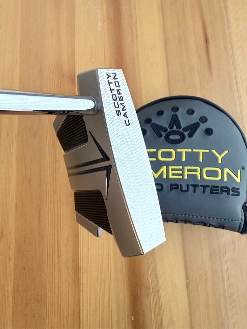 Scotty Cameron パター ヘッドカバー付き