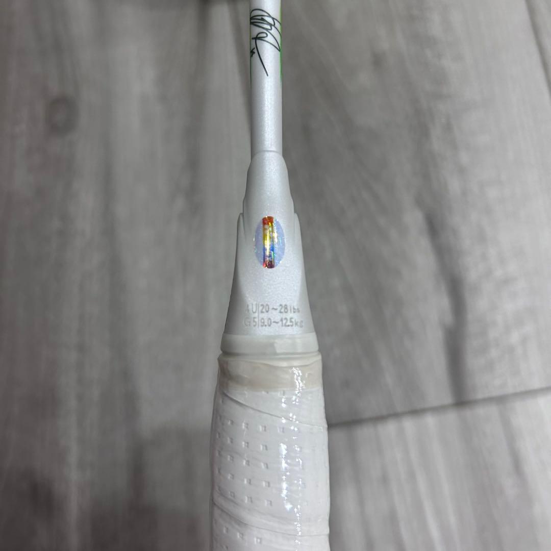 ヨネックス ASTROX100ZZ VA 4UG5 新品未使用 正規品