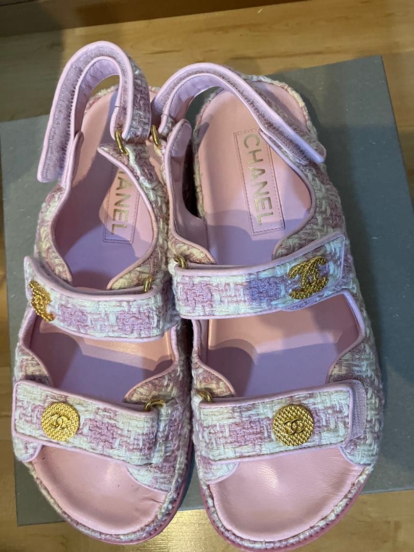 CHANEL ピンク ツイード サンダル 38C