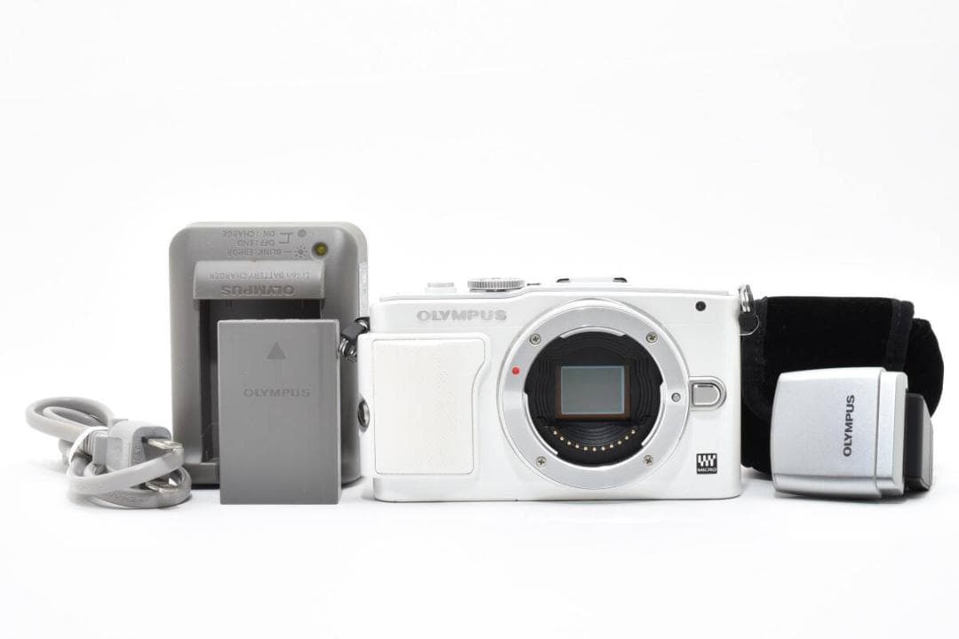 【良品】OLYMPUS PEN Lite E-PL6 【手振れ補正良好】
