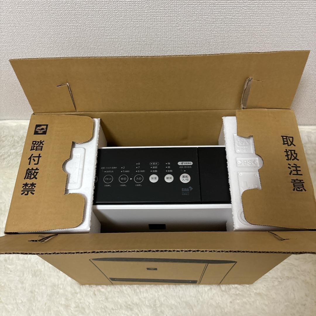 美品 SHARP 加湿セラミックファンヒーター HX-RK12-W 2023年製