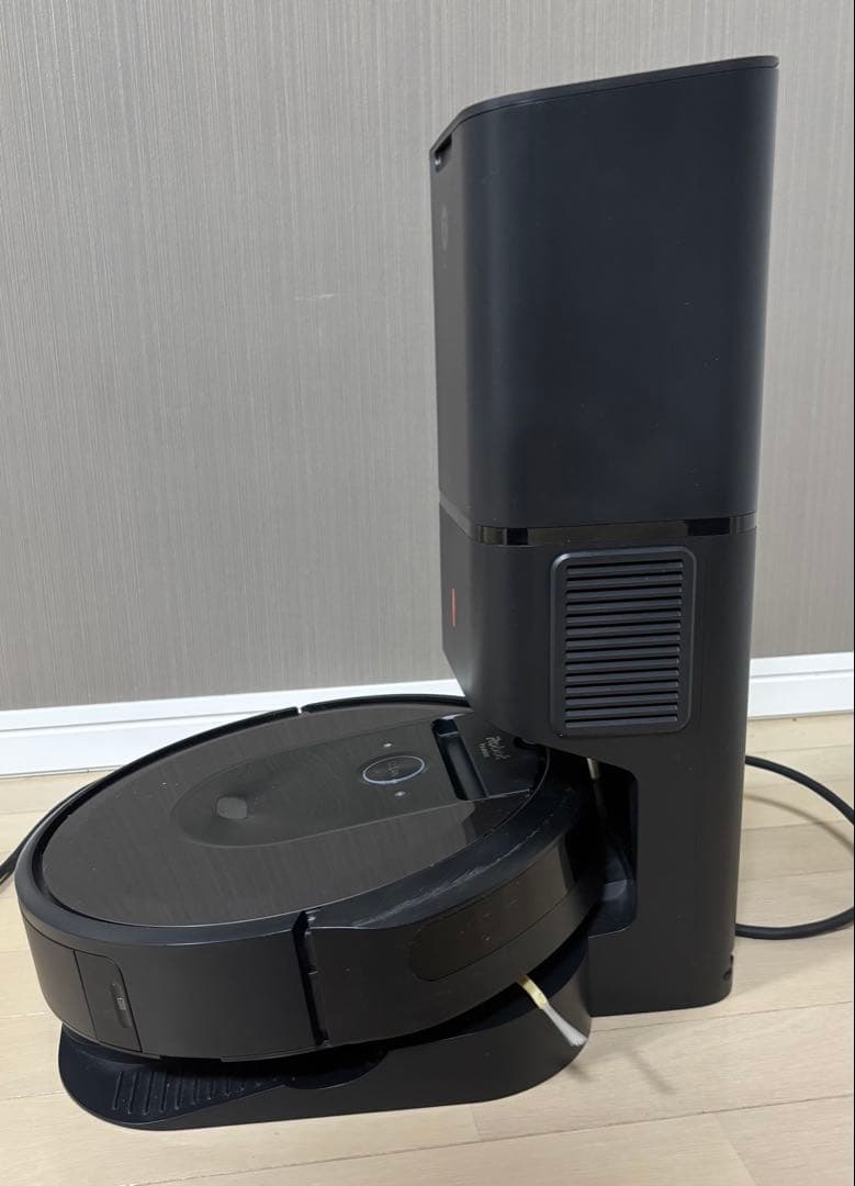 iRobot Roomba i7+ ルンバ 自動ゴミ収集機付き、侵入防止センサー