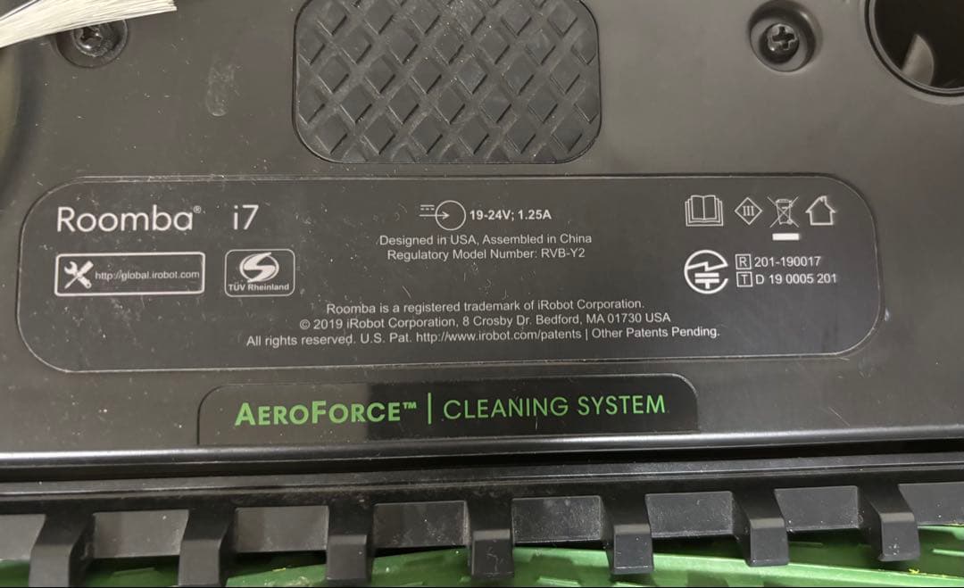 iRobot Roomba i7+ ルンバ 自動ゴミ収集機付き、侵入防止センサー