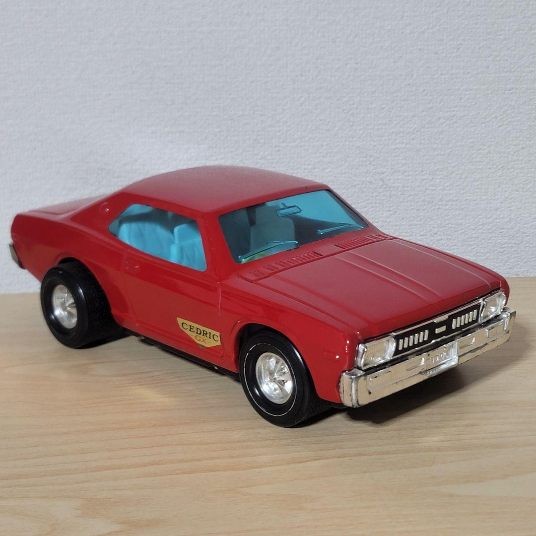 希少 TONKA ブリキ 日産セドリックGX 赤色