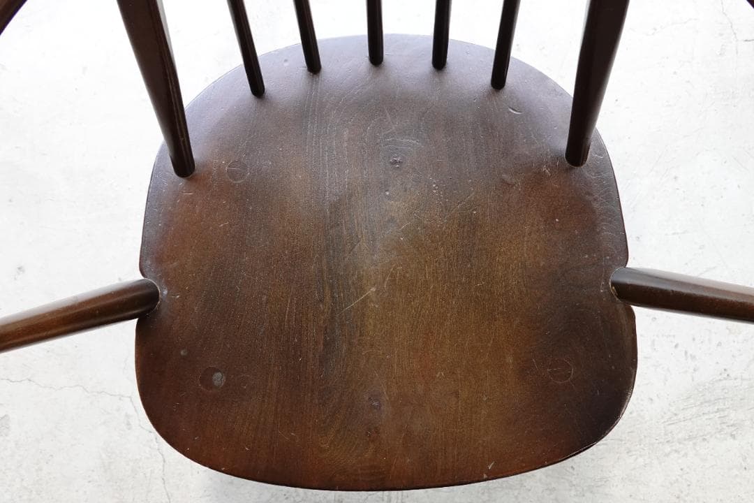ー ERCOL　1960s ー　クエーカーアームチェア　アーコール　エルム材