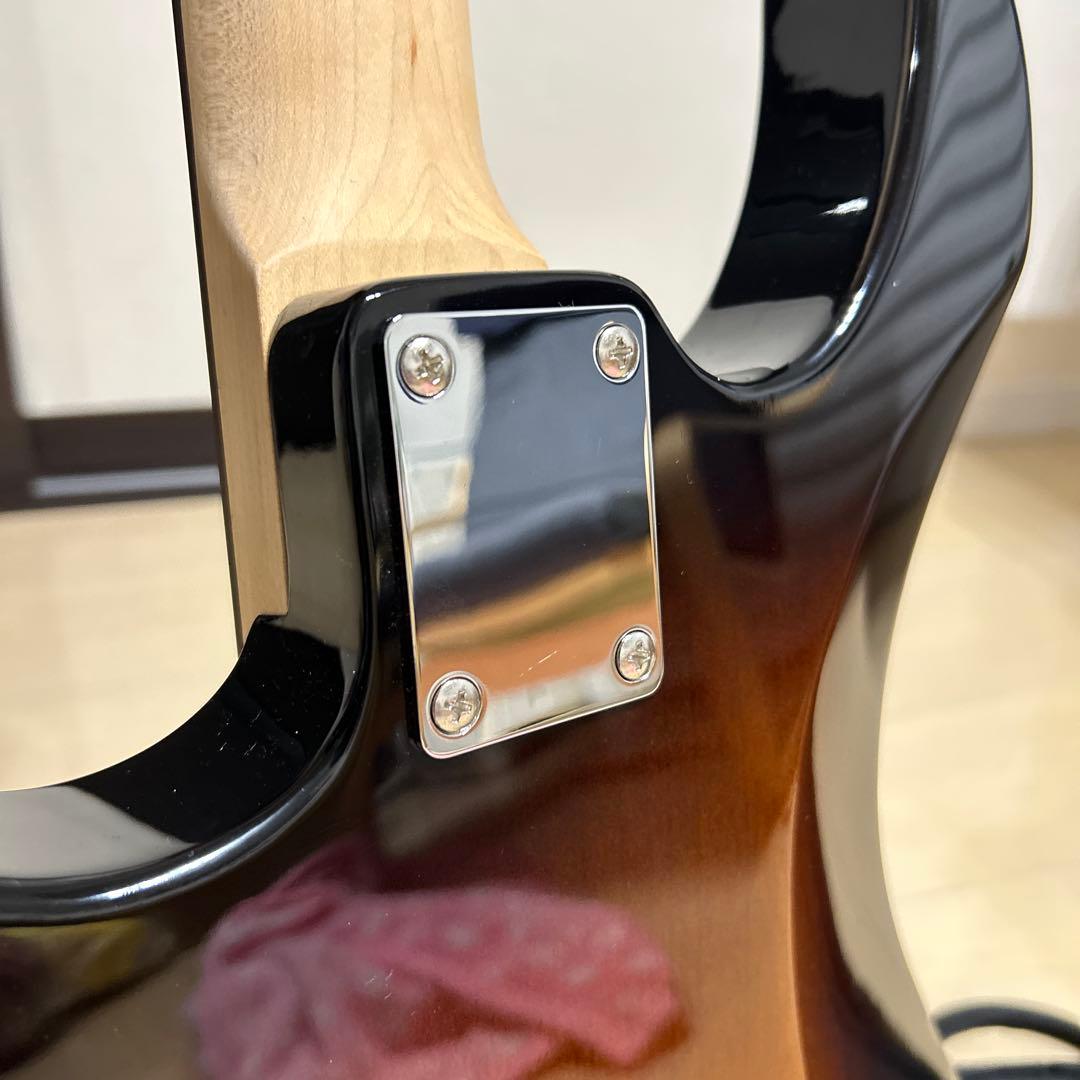 ヤマハ　パシフィカ　YAMAHA PACIFICA 212VQM