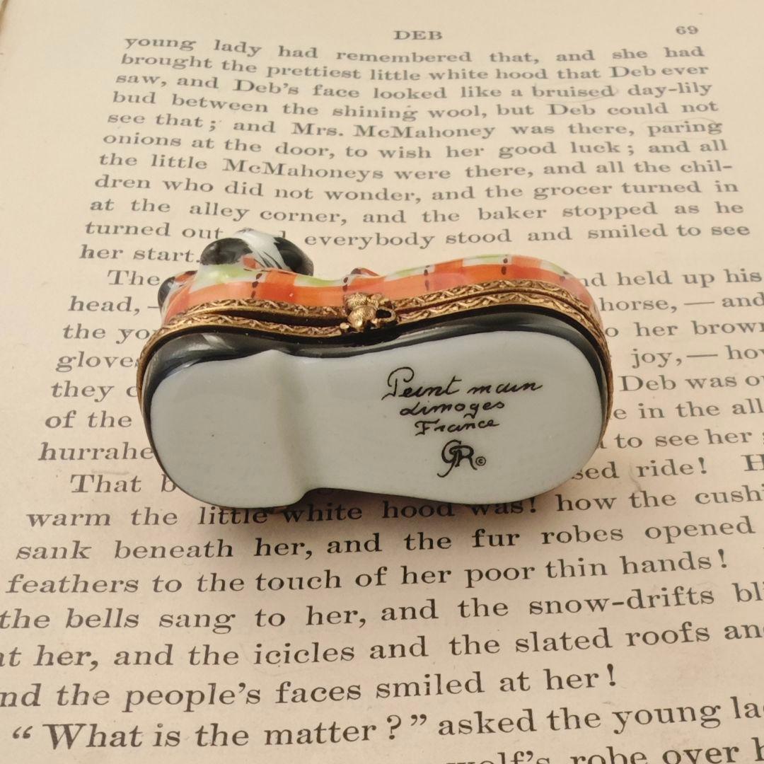 リモージュボックス　靴に入った猫　フランス製　小物入れ　ミニチュア　磁器