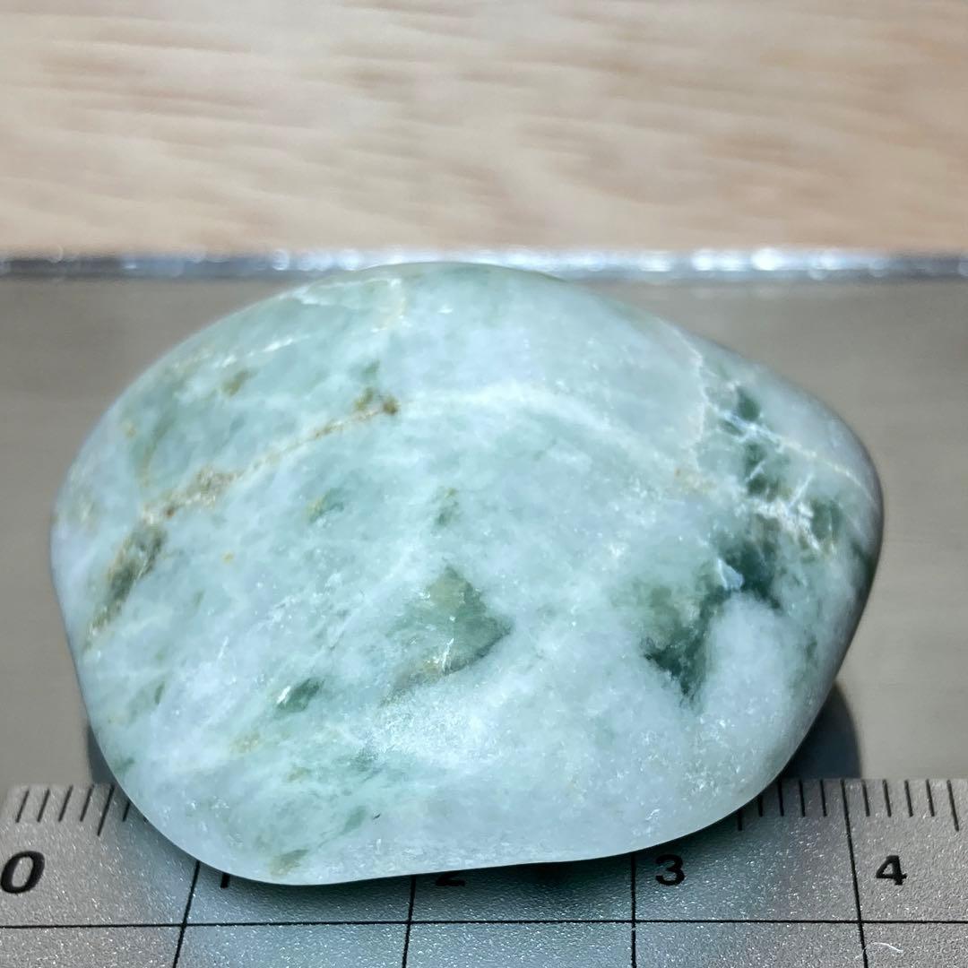 【専用品】糸魚川翡翠　翡翠　白×ロウカン翠　原石　47.7ｇ