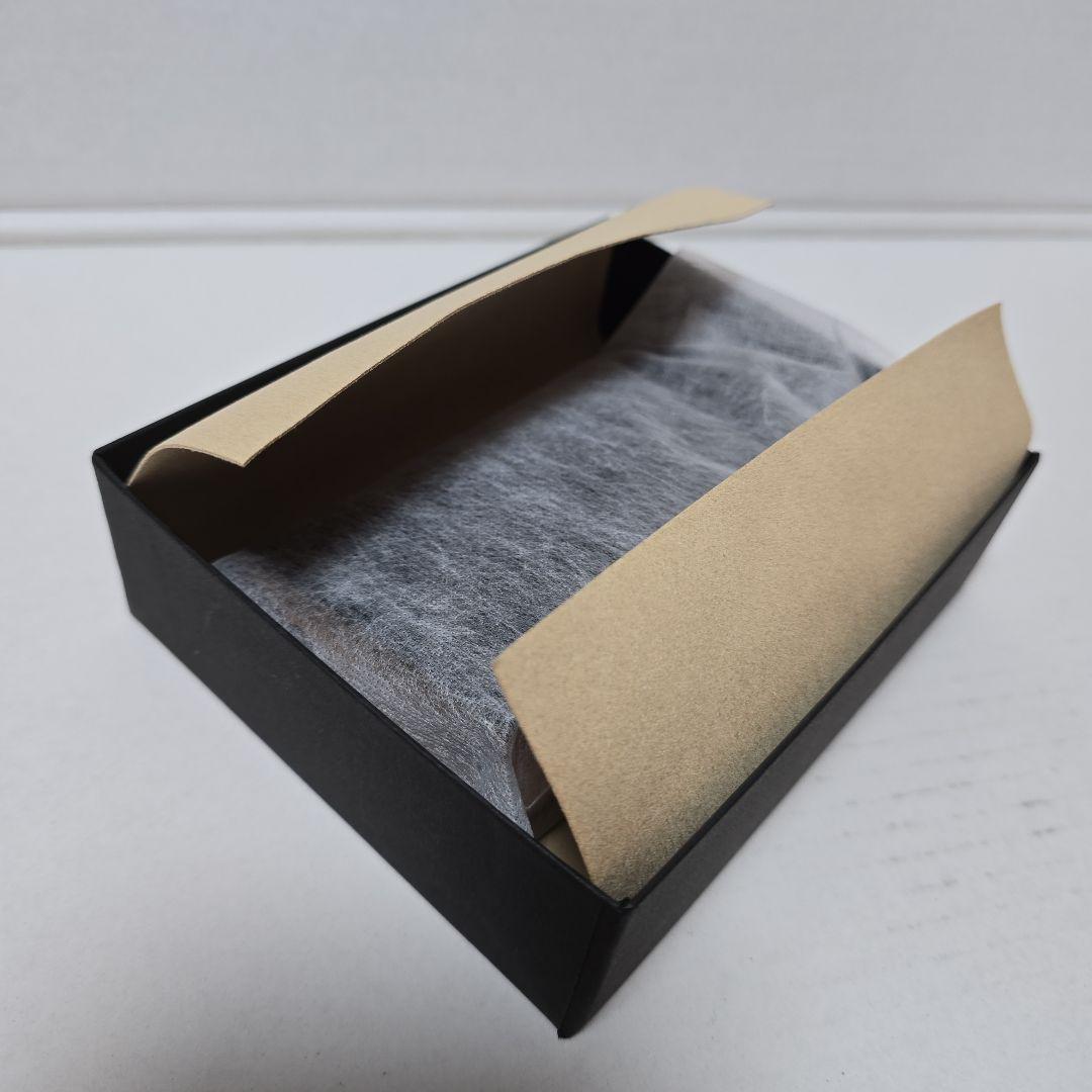 Hushtugハッシュタグ　コードバンカードケース 　ブラック