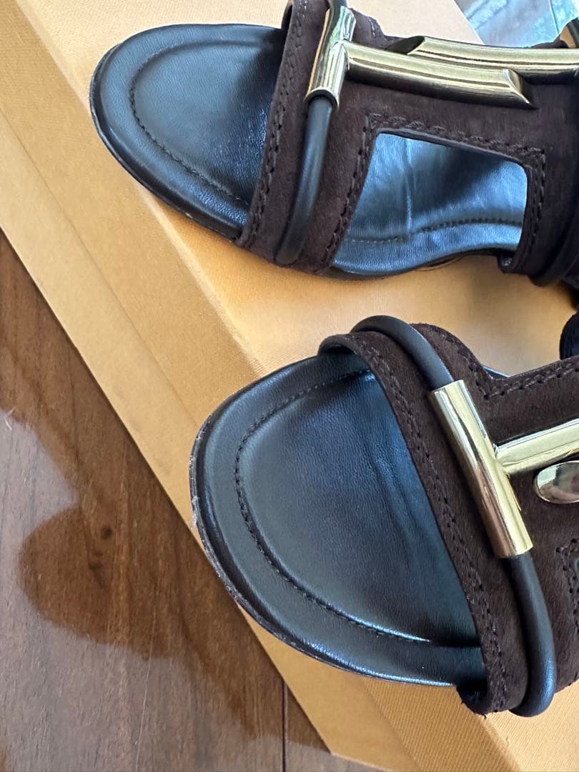 TOD'S スウェード スムースレザー ブラウンサンダル 箱・保存袋付き