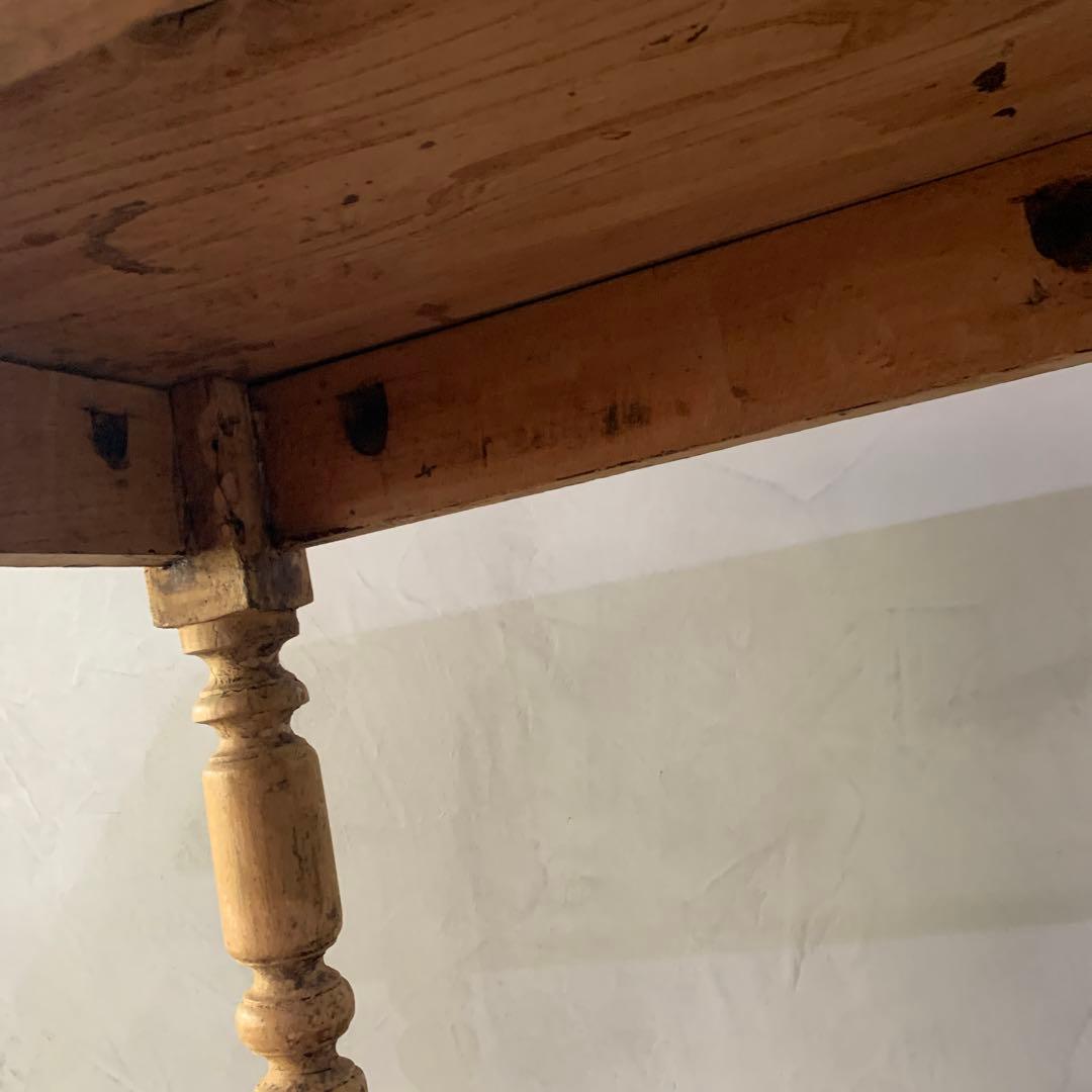 アンティークテーブル　ヨーロッパデスク　什器　フランスアンティーク　机