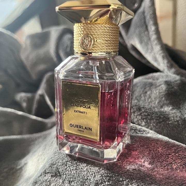 ゲラン ラール エ ラ マティエール ローズ センティフォリア エクストレ 1