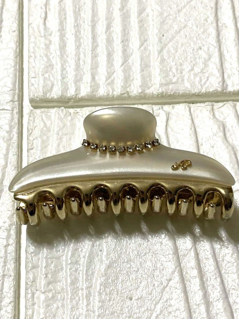 アッカ ニューコラーナ ヘアクリップ Mサイズ