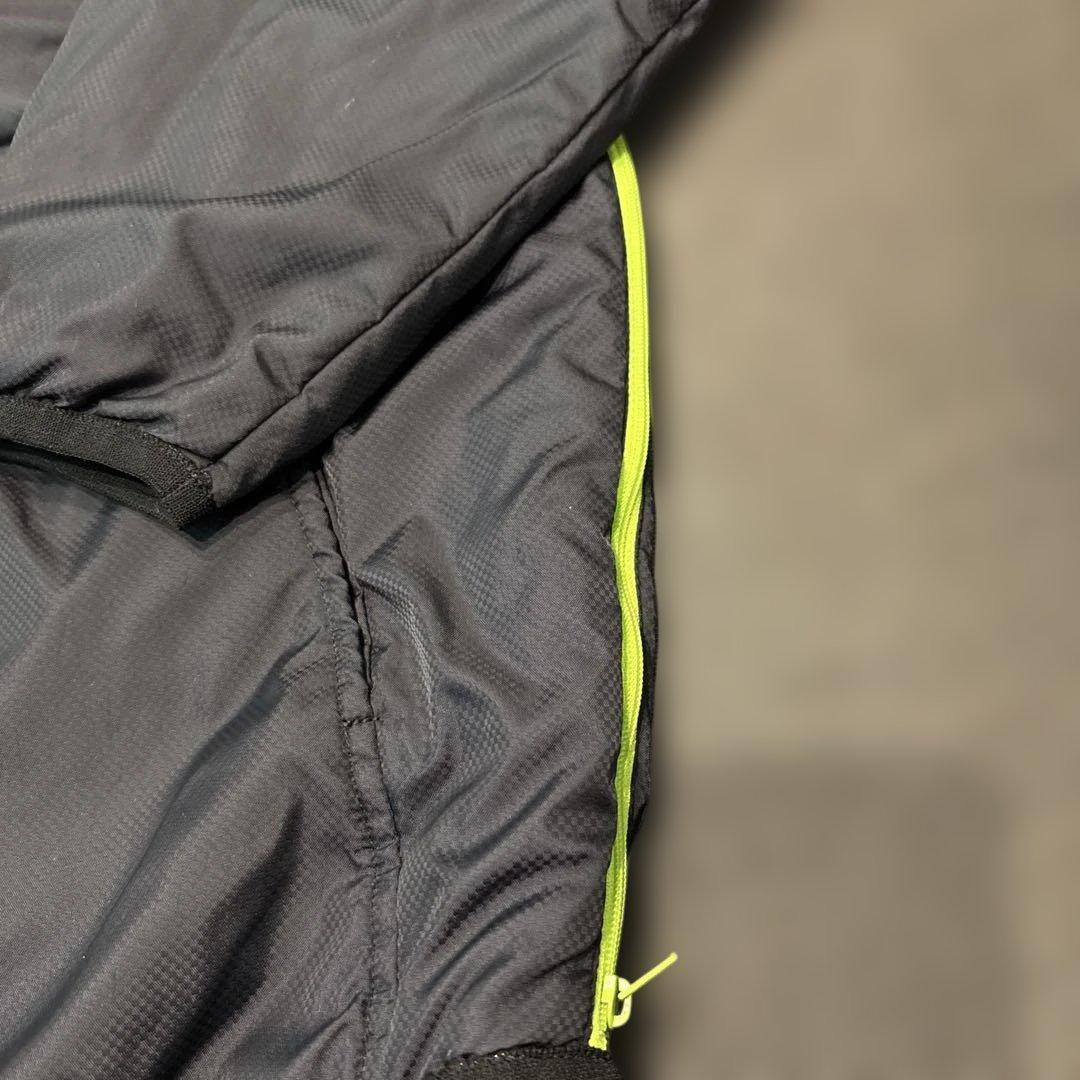 レア！mizuno✖️bombonera リバーシブル中綿ハーフジップ