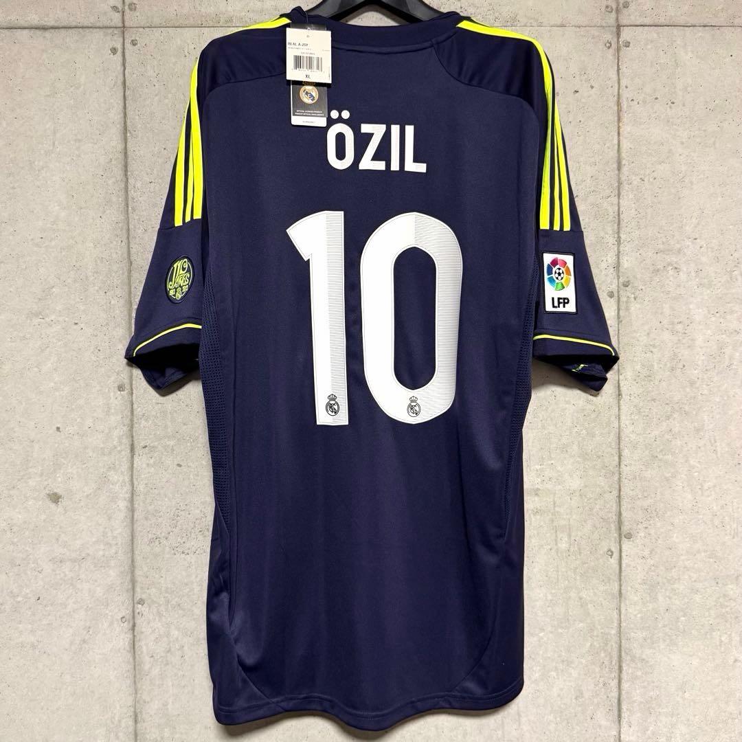 【新品/タグ付き】12/13 レアル・マドリード ♯10エジル【4XOサイズ】