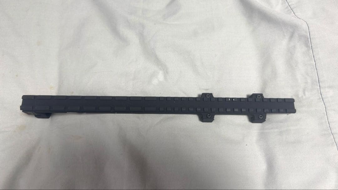 ライラクス製　東京マルイG3SAS レイルスリーブ