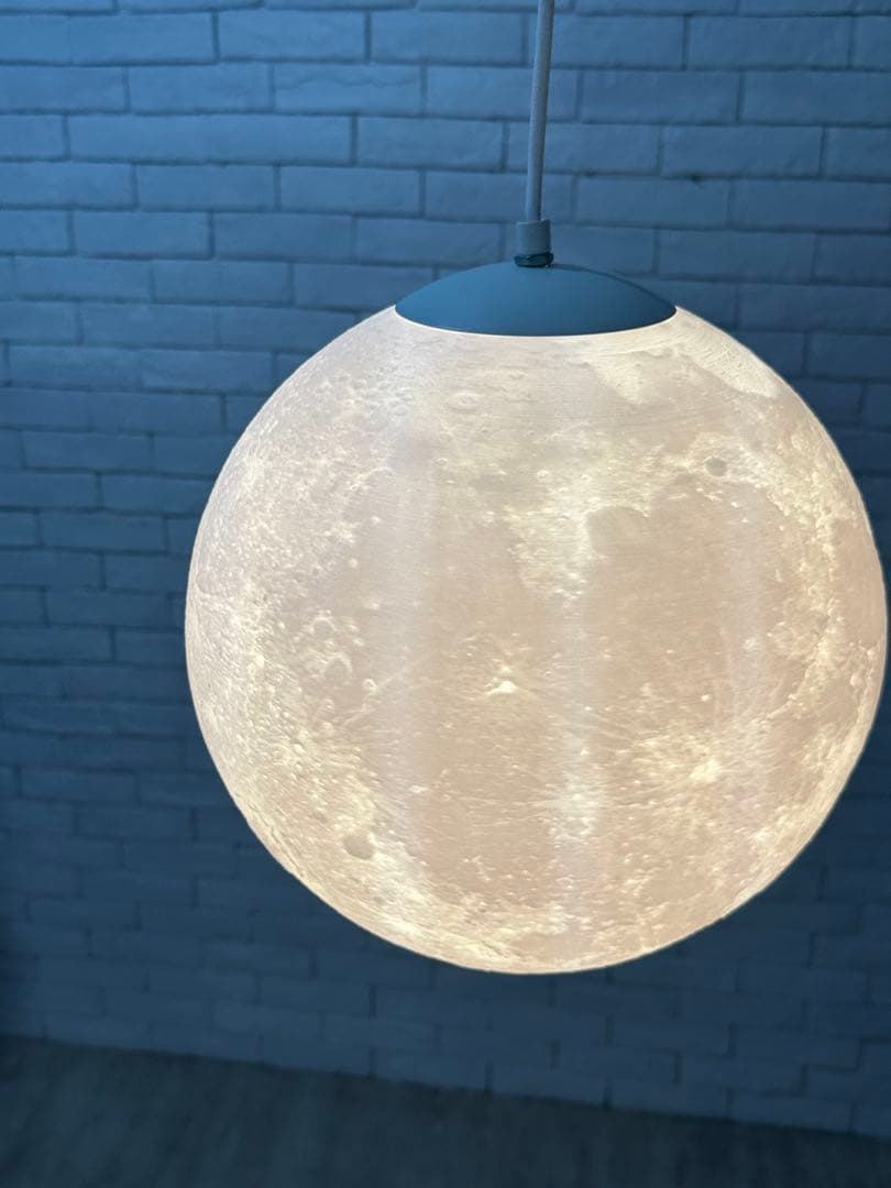 ⭐️【全国送料無料】　ペンダント　吊り下げ　ライト　月　地球　リビング　ランプ