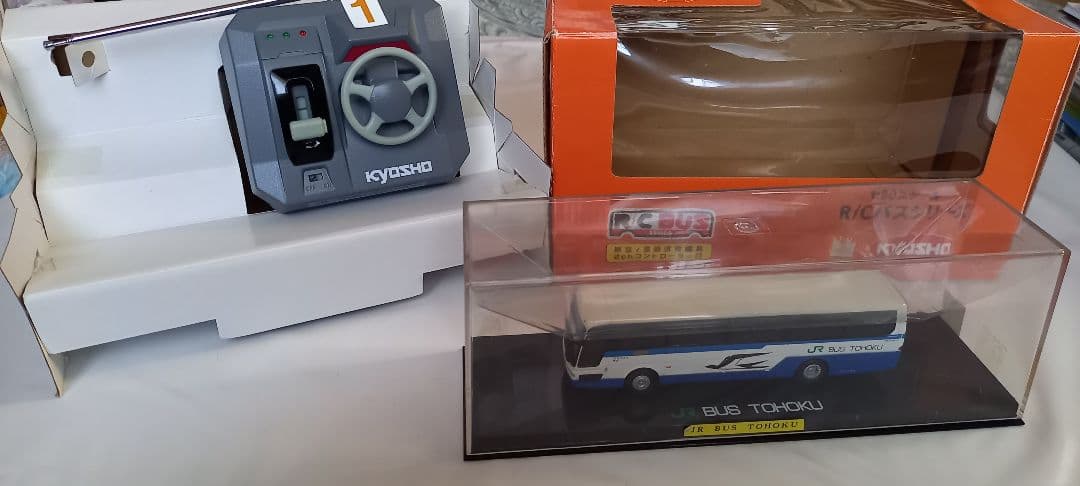 京商 JRバス東北 1/80スケール　　ラジコンバス