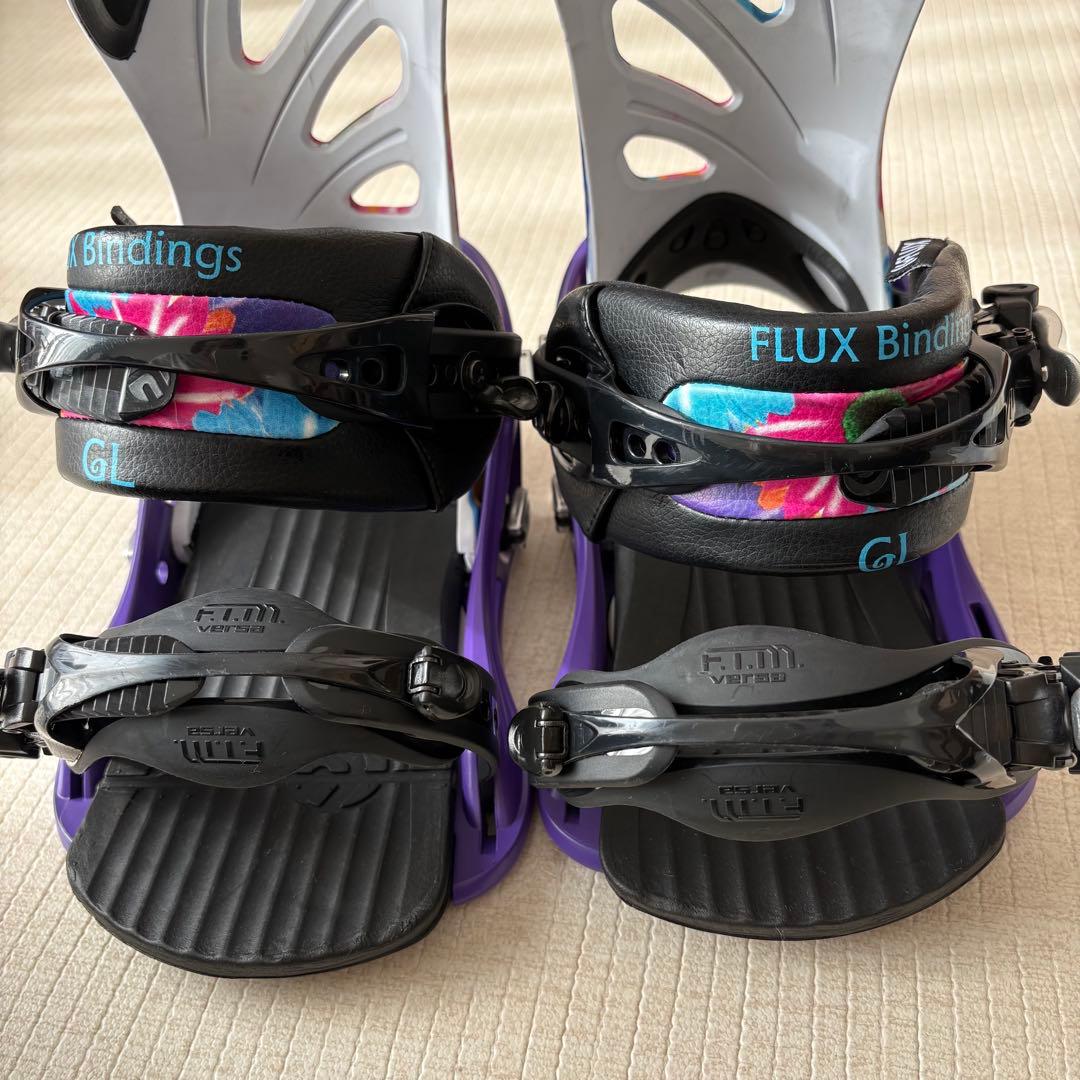 レディースFLUX スノーボードビンディング 花柄　スピード発送