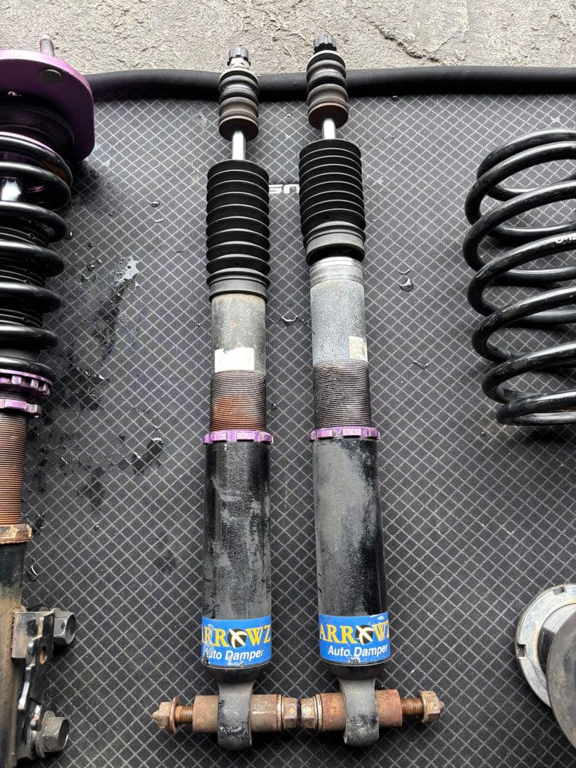 サスペンションキット ZVW30 ARROWZ