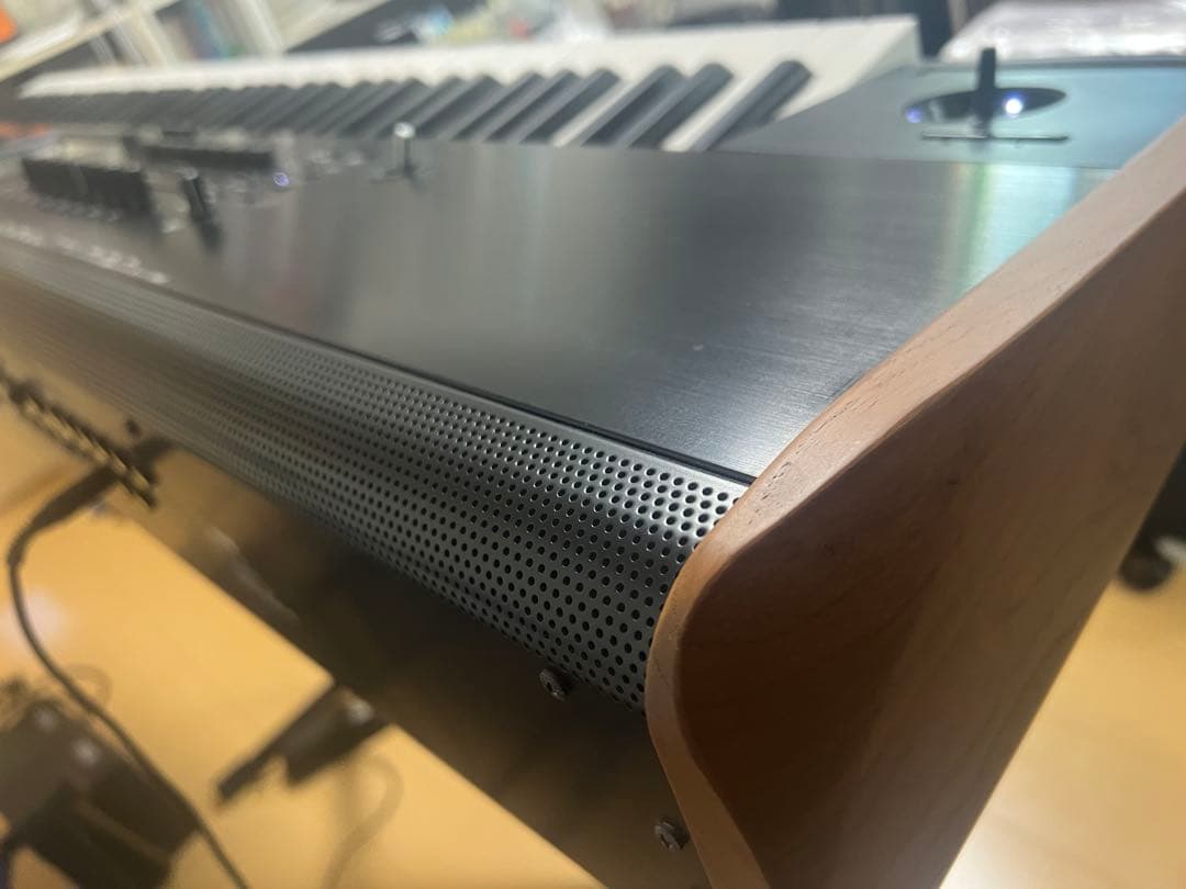 ニ*ー様 引き取り最優先 KORG KRONOS 2 88鍵盤 訳あり 引取りお