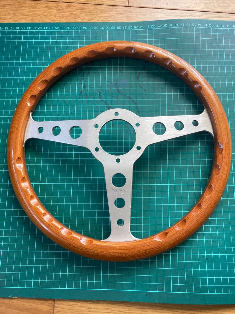 a*i様 MOMO INDY ステアリングホイール 1-82 直径34.5cm