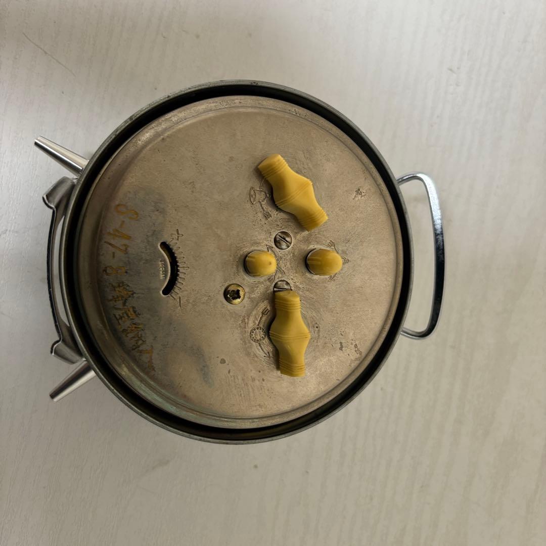 鉄道時計 国鉄 旭川鉄道管理局　SEIKO手巻き式置時計（稼働品）　鉄道グッズ