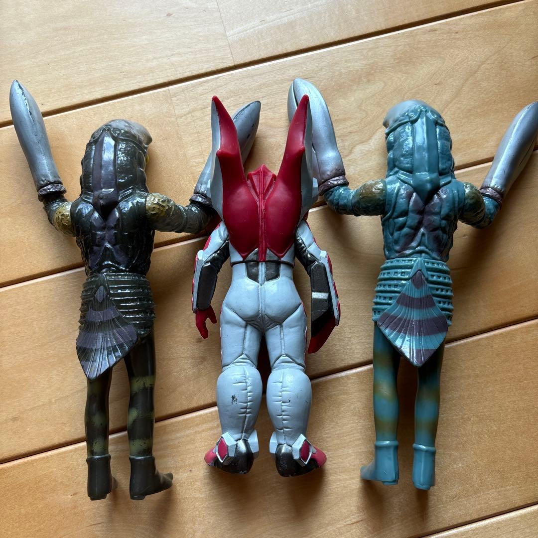 【まとめ売り・値下げ】ウルトラマン　ウルトラマン怪獣　ソフビ　22体 美品