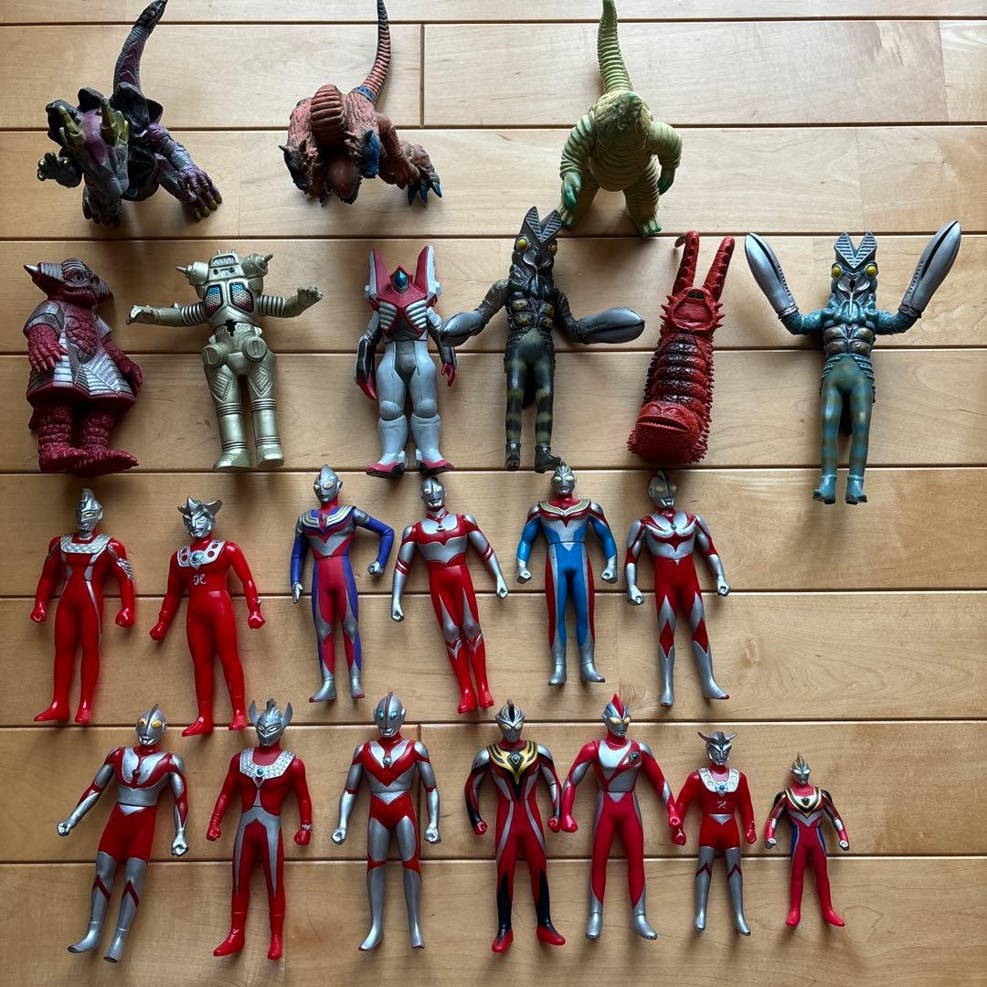 【まとめ売り・値下げ】ウルトラマン　ウルトラマン怪獣　ソフビ　22体 美品