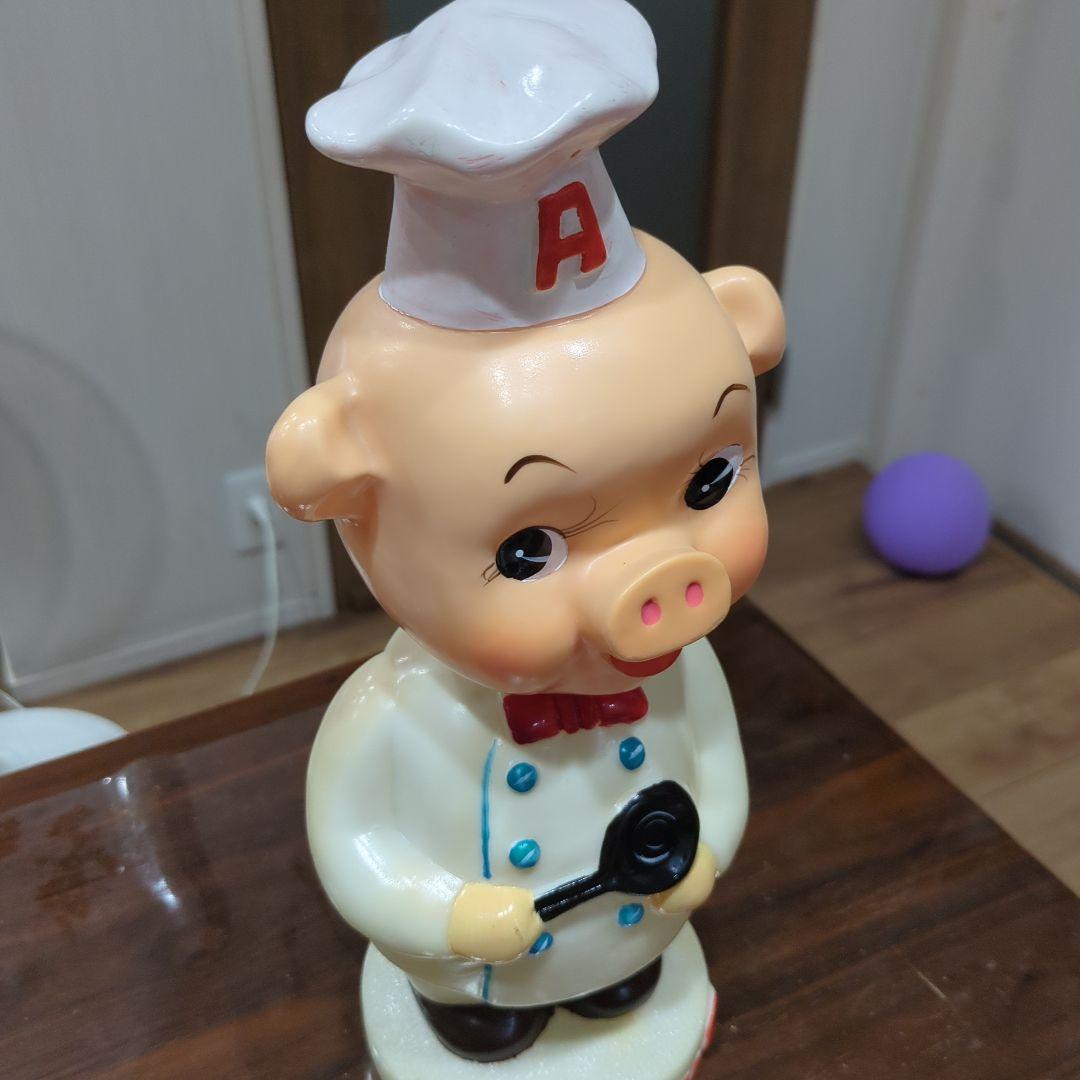 【非売品】エースコック 豚のシェフ フィギュア 約32.5センチ　ソフビ人形