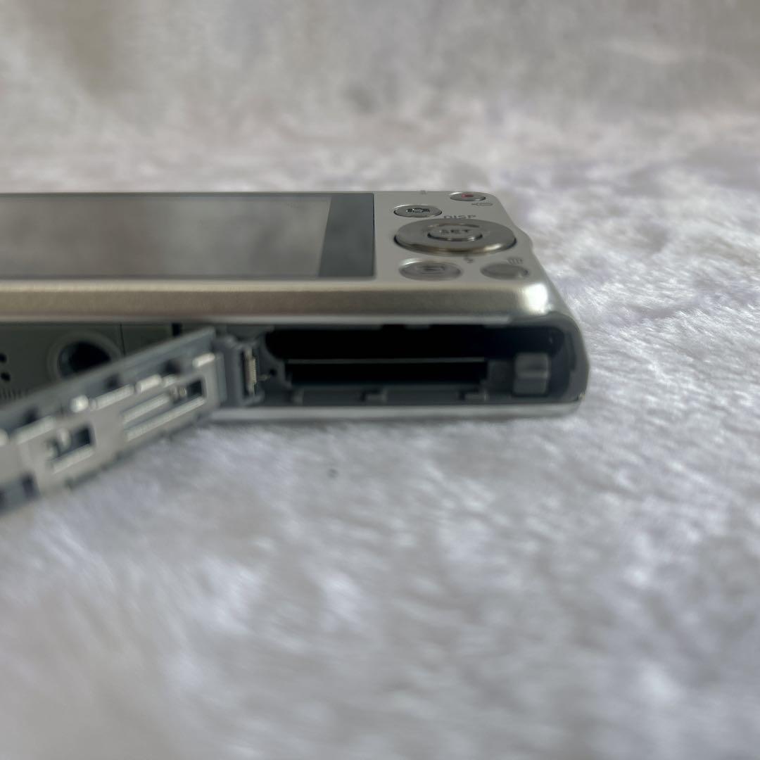 CASIO カシオ EXILIM EX-Z900 シルバー デジカメ 稼働品